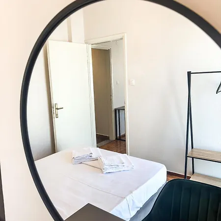 Thea Deluxe Loft Lägenhet