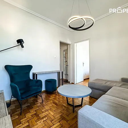 Thea Deluxe Loft Lägenhet
